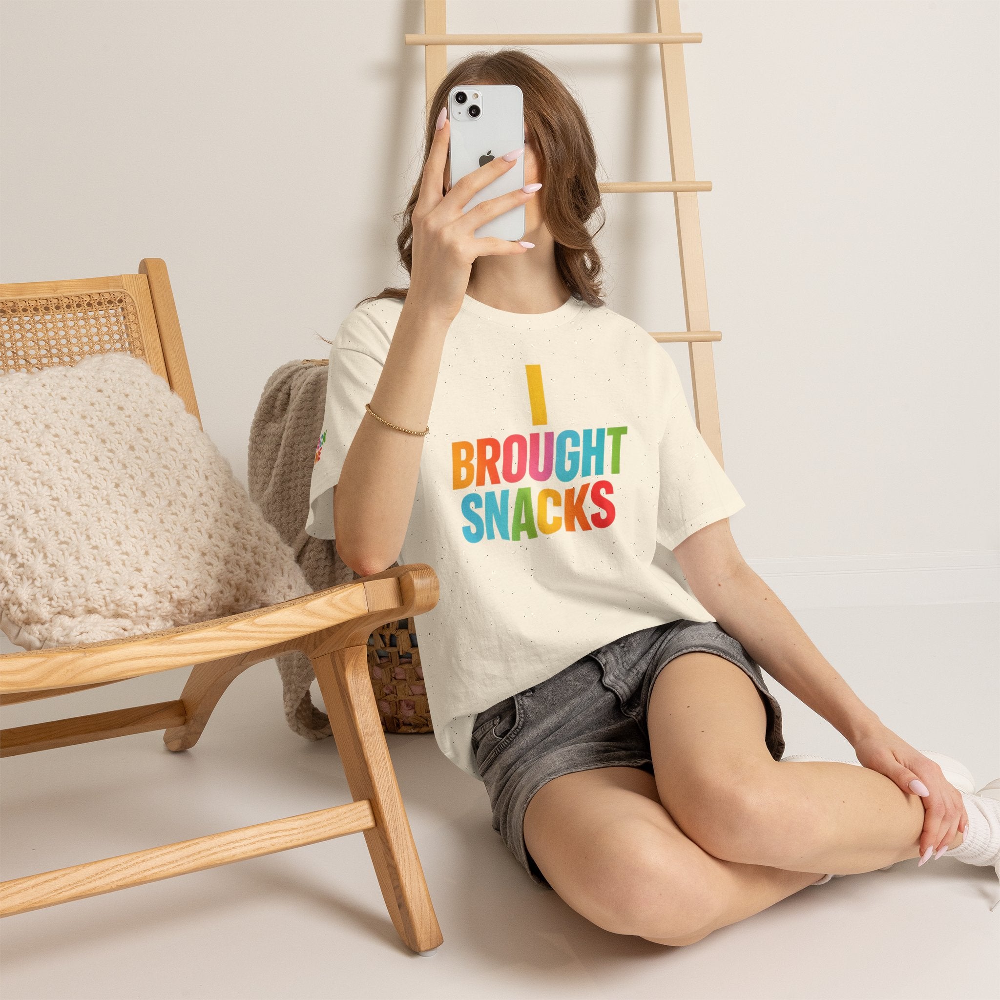 T-Shirt — "I Brought Snacks" Colorful Funny Graphic Tee
