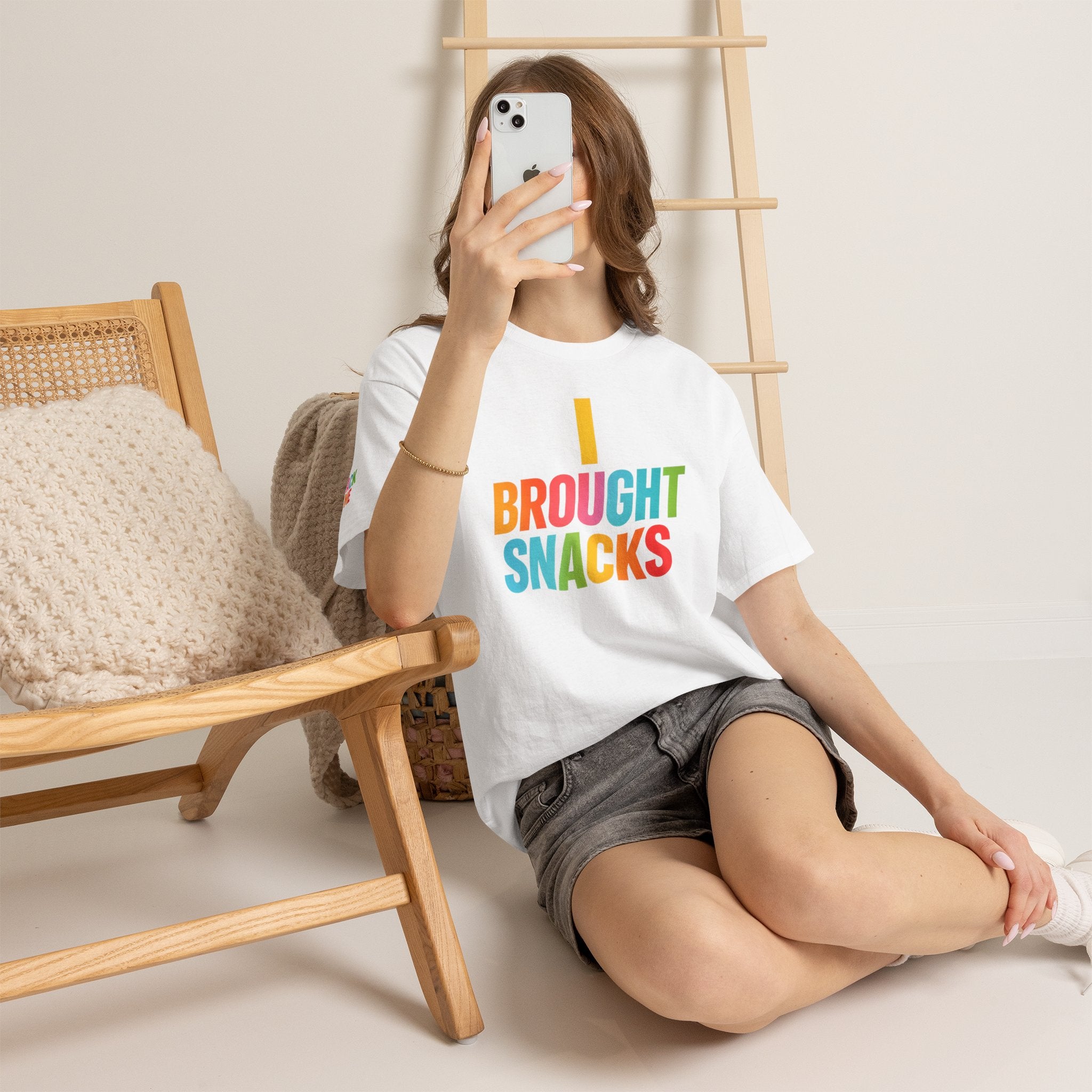 T-Shirt — "I Brought Snacks" Colorful Funny Graphic Tee